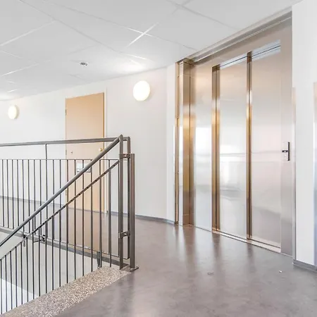 Wehost Leinelankaari Apartman *